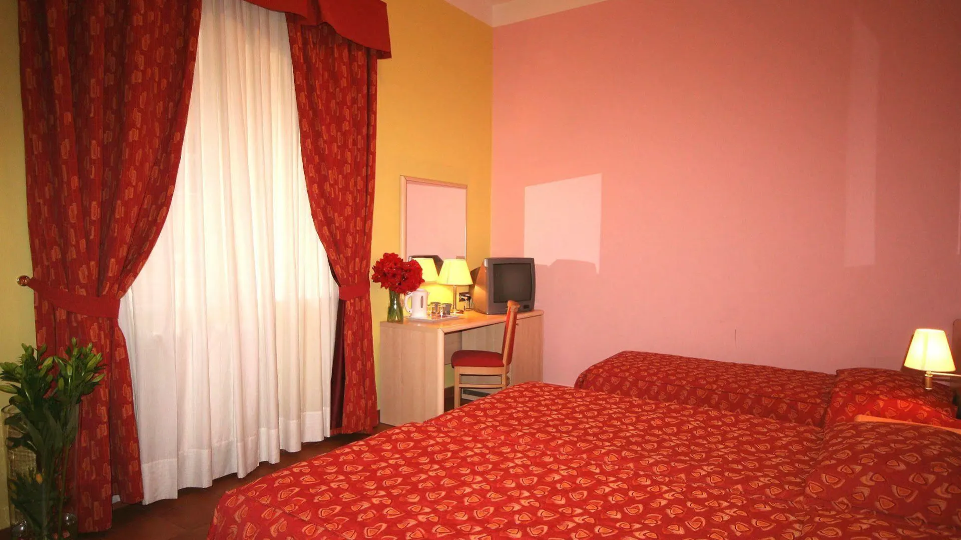 Hotel Caesar Прага 4*,