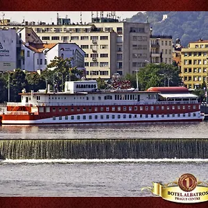 Hotel na wodzie Albatros