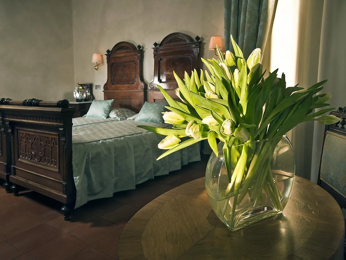 Hotel Caesar Praga 4*,  República Checa