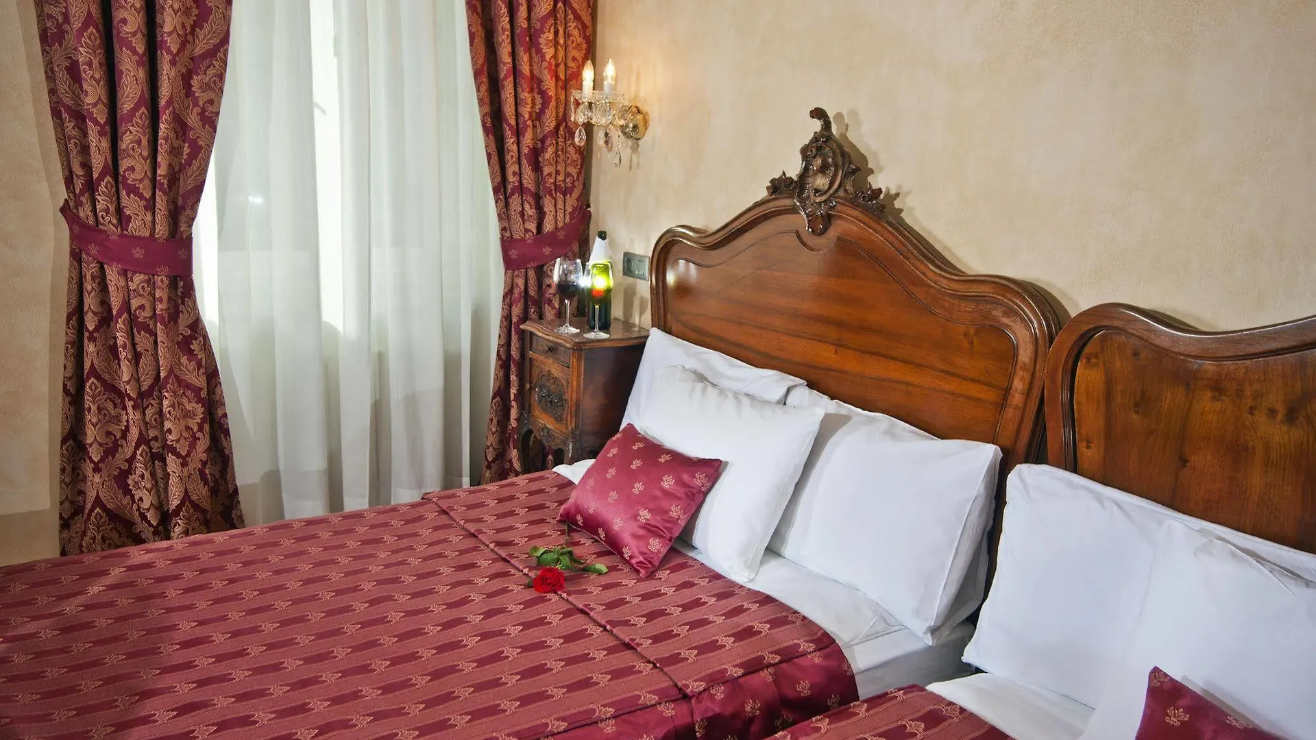 Hotel Caesar Πράγα 4*,